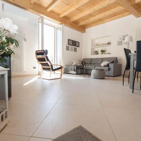 Casa Luisella - By Lovecomo