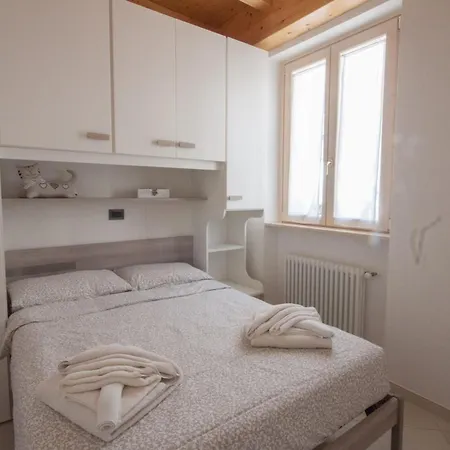 Casa Luisella - By Lovecomo بيت للعطل سالا كوماسينا