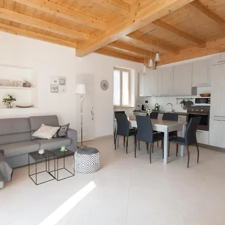 Casa Luisella - By Lovecomo