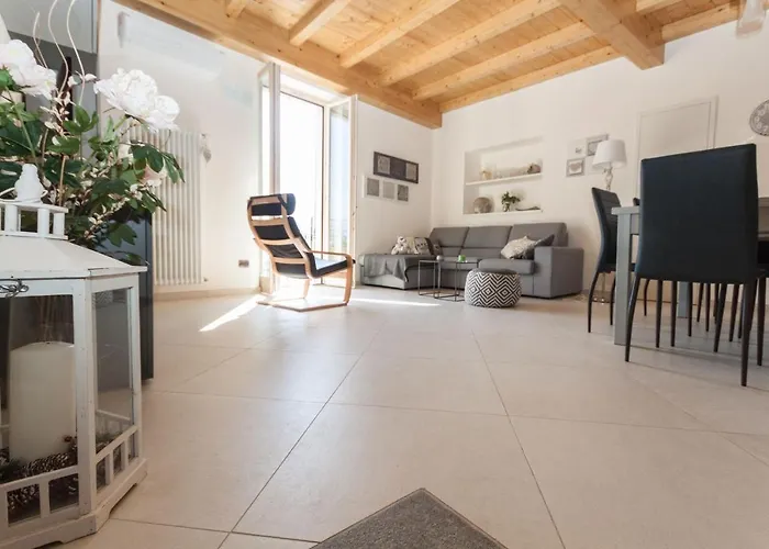 Casa Luisella - By Lovecomo