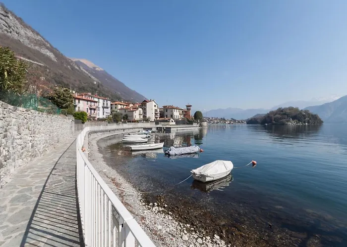 Casa Luisella - By Lovecomo סלה קומצ'ינה