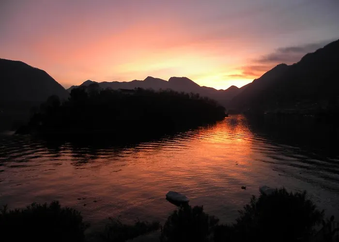 Casa Luisella - By Lovecomo סלה קומצ'ינה